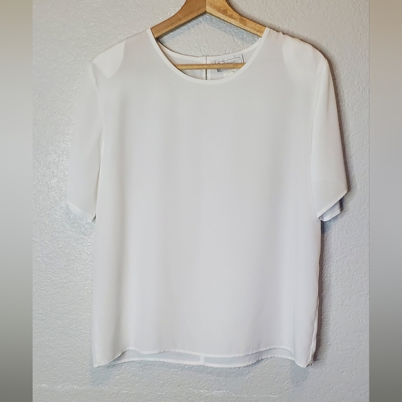 💚5/$25 Classic Collection Semi Sheer Elegant White Blouse Size 8 - Picture 1 of 5